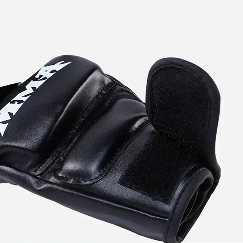 Guanti Professionali da Boxe M - Motorcycle Glove Knuckle recensione e prezzo